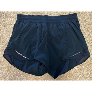 Lululemon Hotty Hot Low Rise Short - Sz 12 - Navy Blue